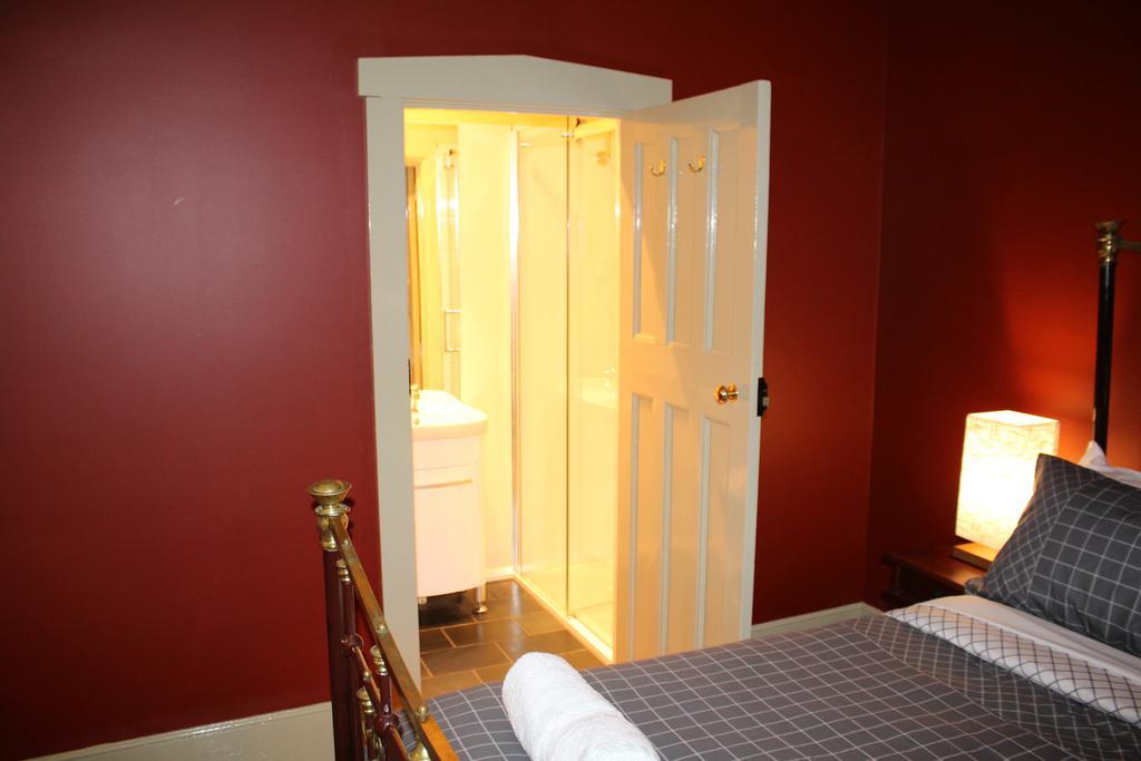 The Tasmanian Inn Хобарт Экстерьер фото