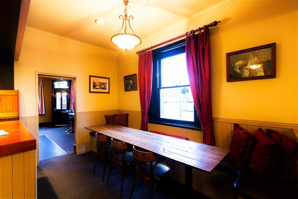 The Tasmanian Inn Хобарт Экстерьер фото
