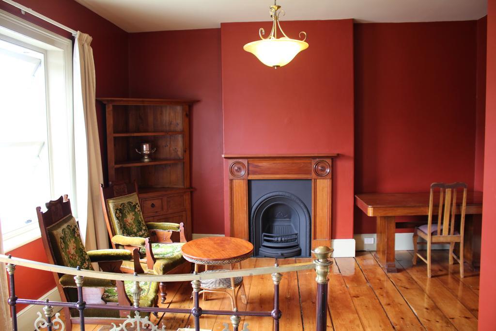 The Tasmanian Inn Хобарт Экстерьер фото