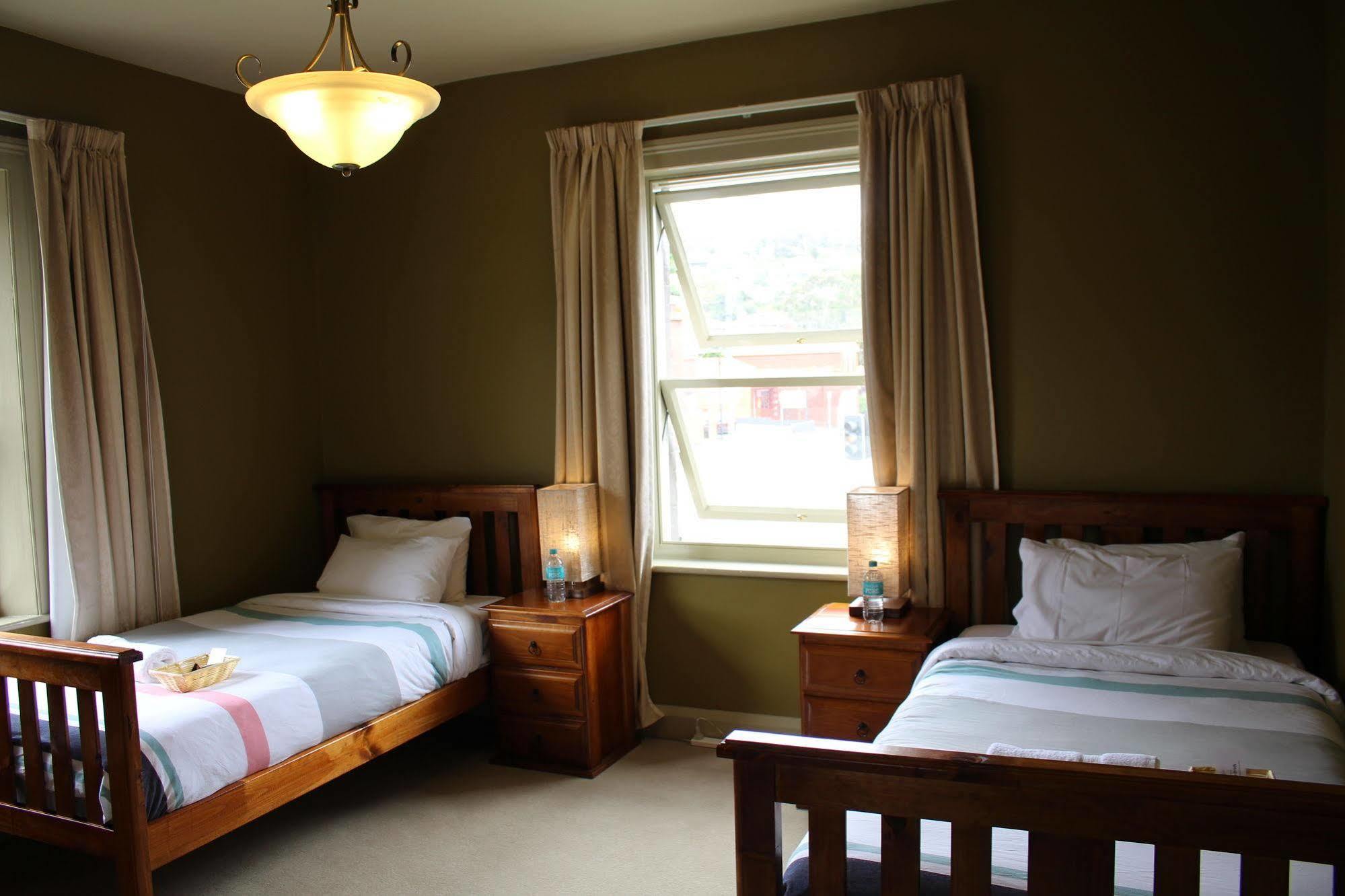 The Tasmanian Inn Хобарт Экстерьер фото