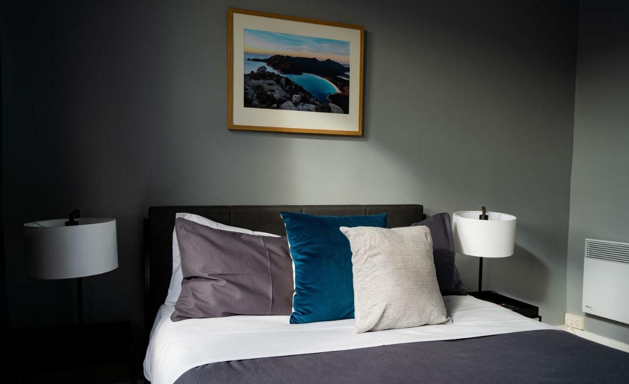 The Tasmanian Inn Хобарт Экстерьер фото